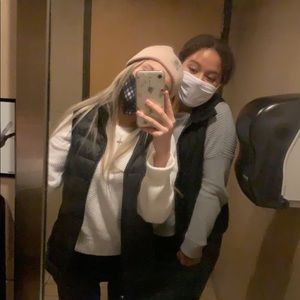 Meet your Posher, Kira